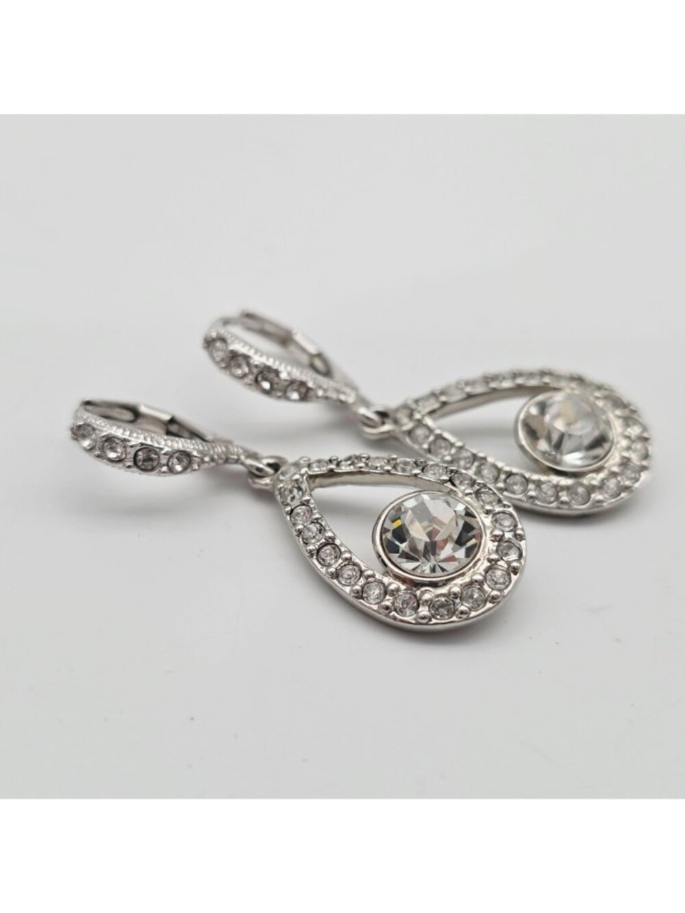 Givenchy Crystal Teardrop Dangle Earrings Silver-Tone Leverback Vintage Jewelry - Picture 2 of 6
